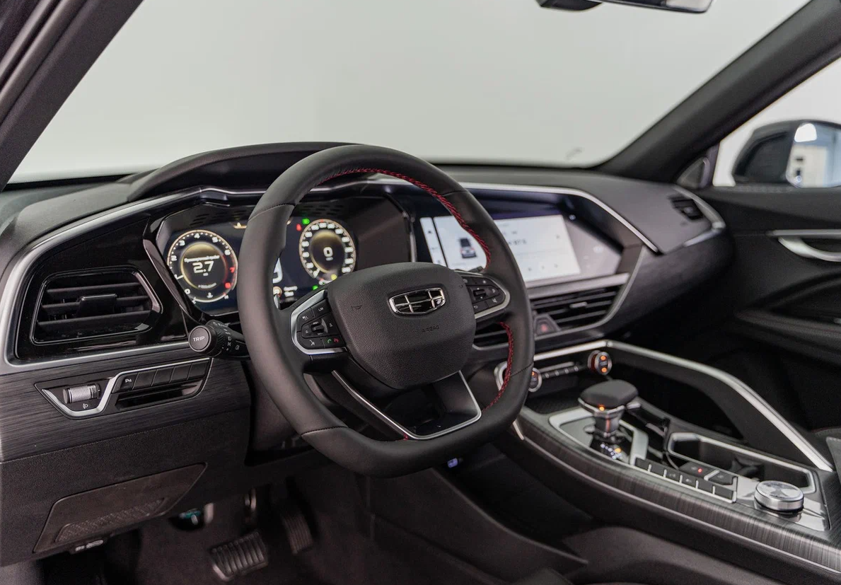 Geely Tugella 2025